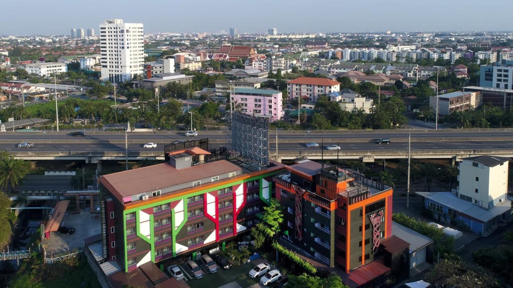 The Breton Hotel Media Bangkok Ngoại thất bức ảnh