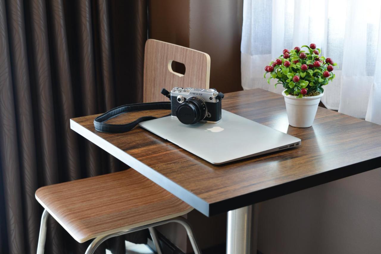 The Breton Hotel Media Bangkok Ngoại thất bức ảnh